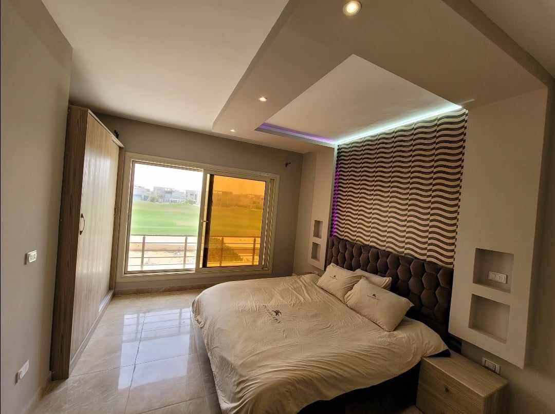 Hacienda Unit 8